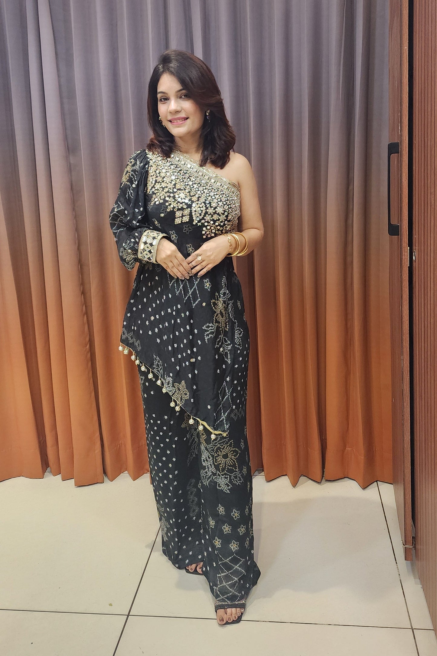 DARK MOON INDO-WESTERN (15401)