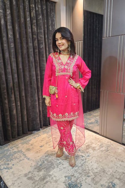 HENDWORK LOVER (KURTI 3 PIC) (15486)