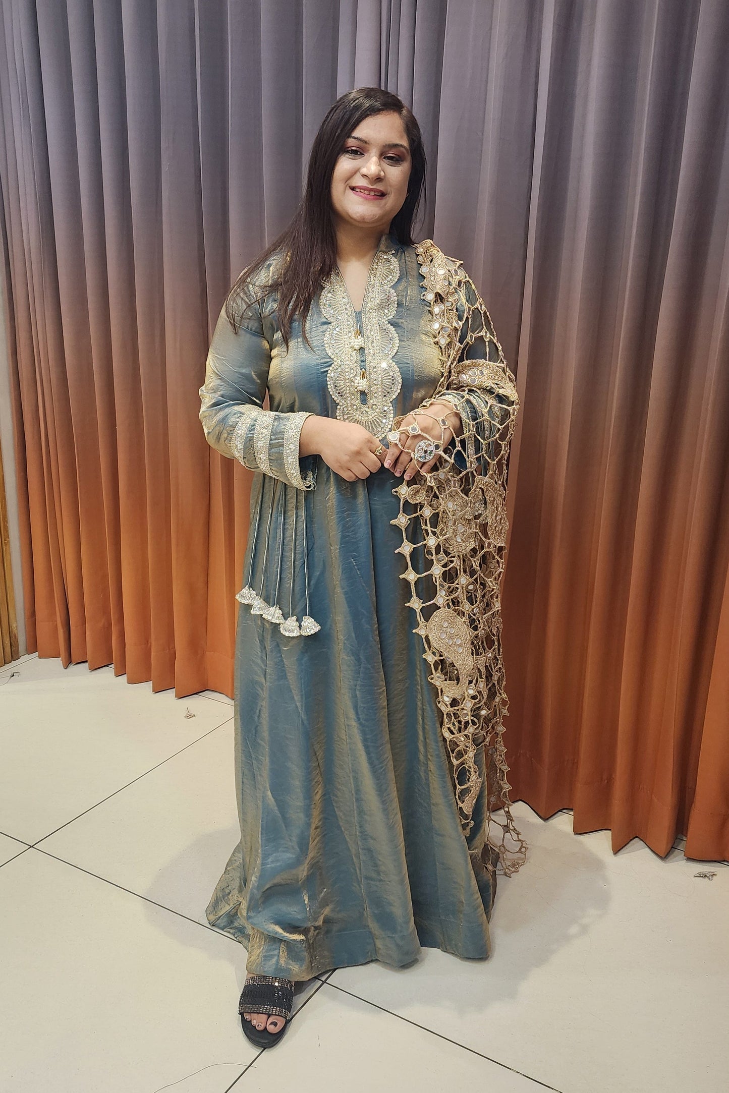 ANARKALI POSHIDA (15505)