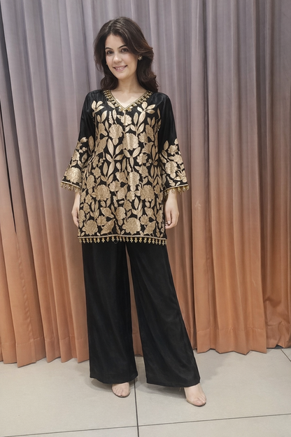 BLACK & GOLD (15528)