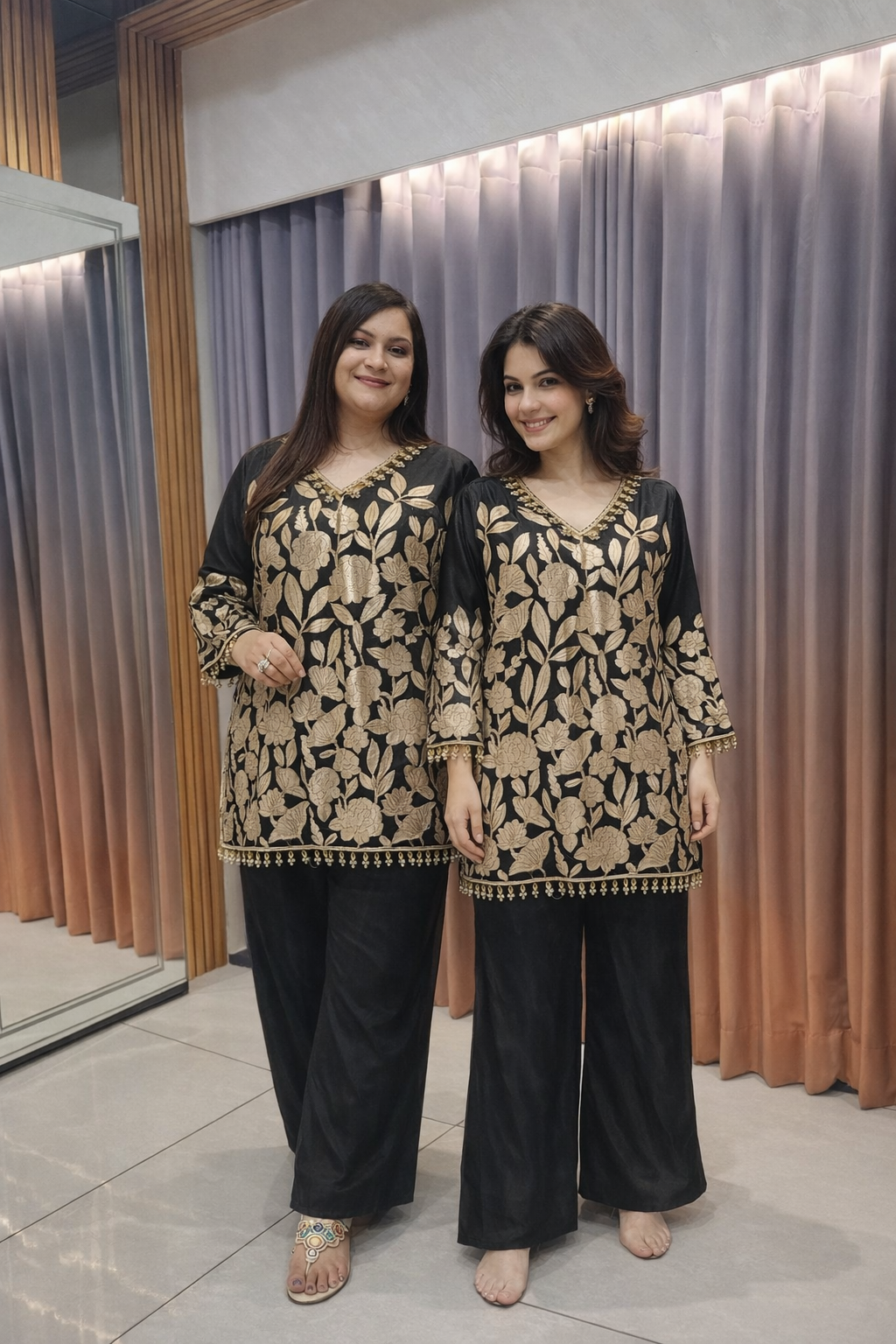 BLACK & GOLD (15528)