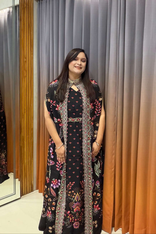 FLORAL ARABIC TOUCH (BLACK) (15518)